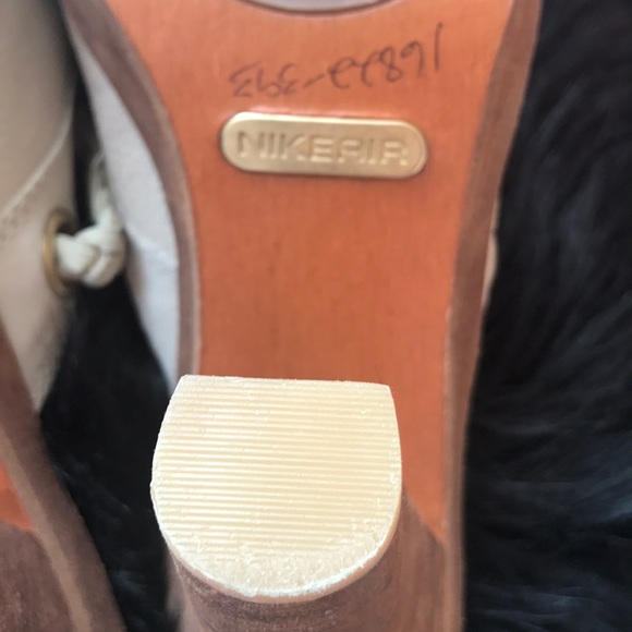 Cole Haan G Series Heeled Clog - Picture 7 of 8